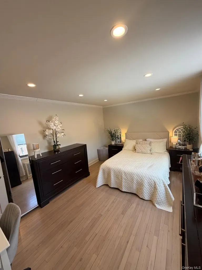 1776 166th Street Whitestone NY 11357