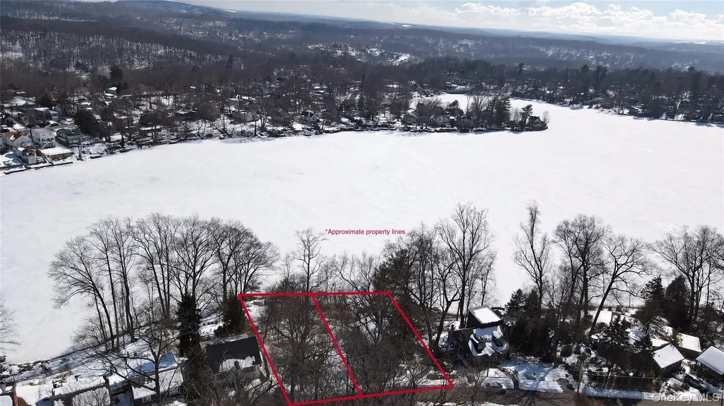315 Lake Drive Lake Peekskill NY 10537