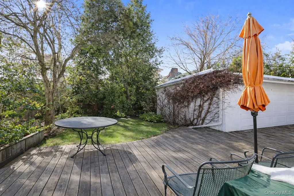 11018 67th Drive Forest Hills NY 11375
