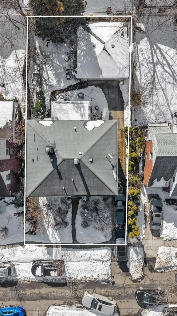11018 67th Drive Forest Hills NY 11375