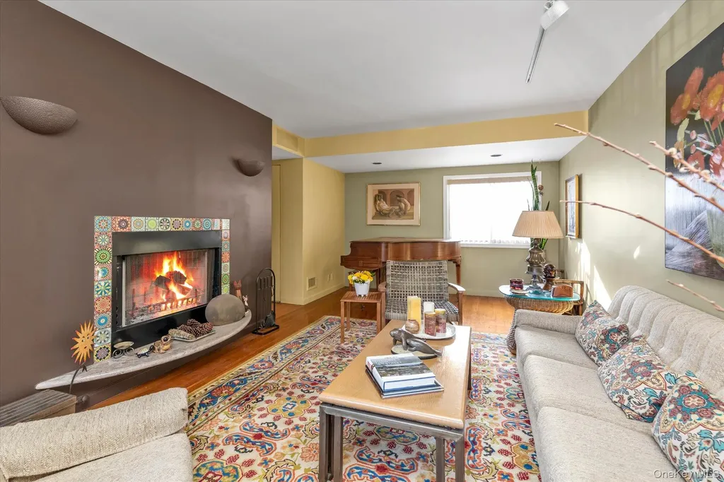 11018 67th Drive Forest Hills NY 11375