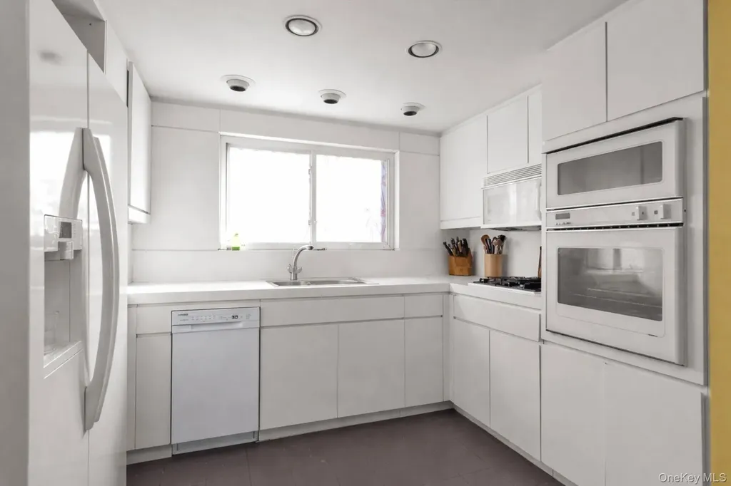 11018 67th Drive Forest Hills NY 11375