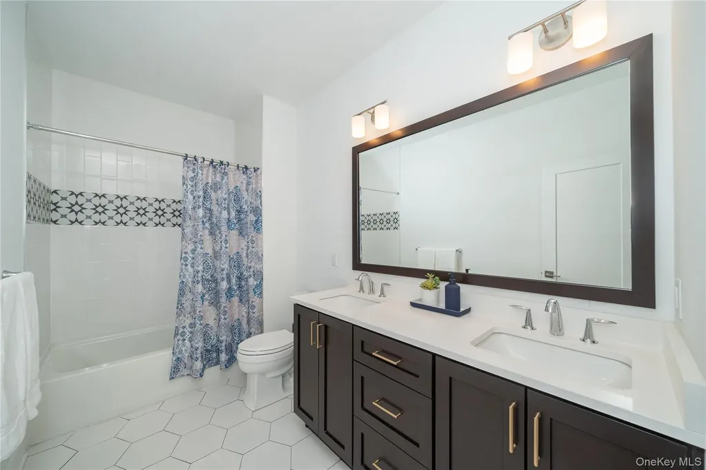 4 Wright Drive Chappaqua NY 10514