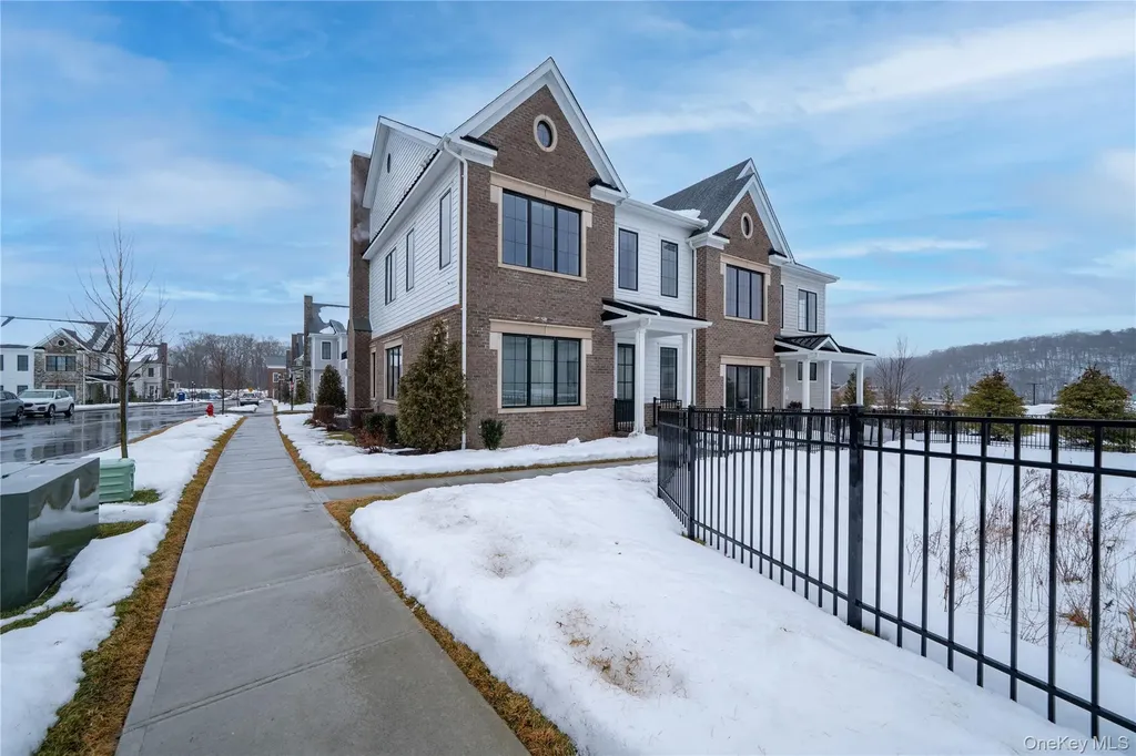4 Wright Drive Chappaqua NY 10514