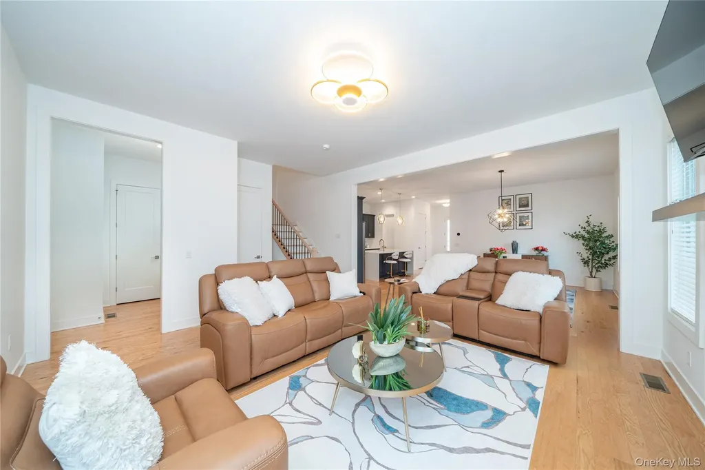 4 Wright Drive Chappaqua NY 10514