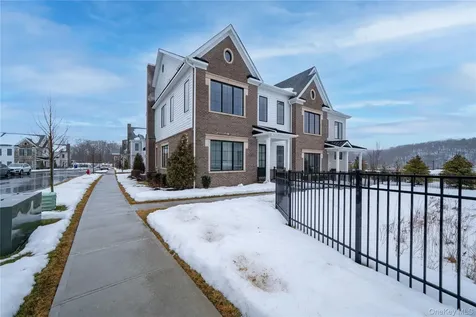 4 Wright Drive Chappaqua NY 10514