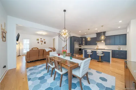 4 Wright Drive Chappaqua NY 10514