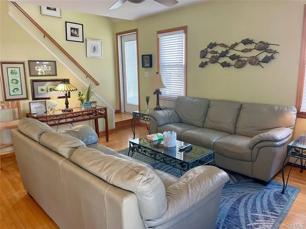 89 Lynbrook Point Lookout NY 11569