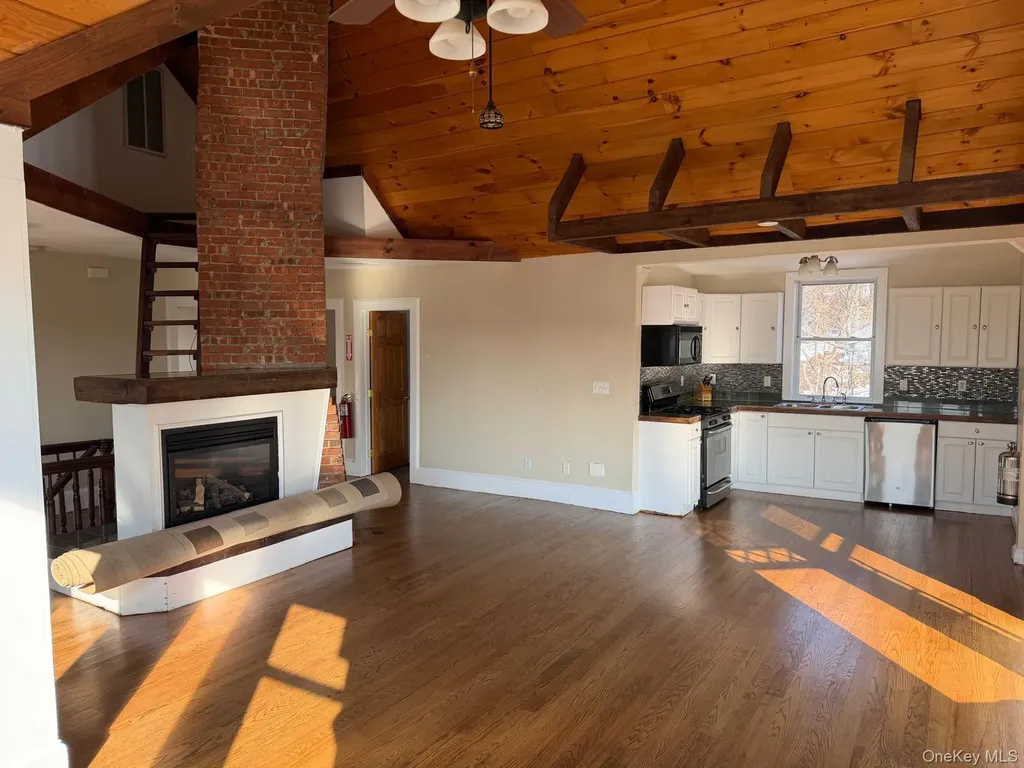 54 N Broadway Tarrytown NY 10591