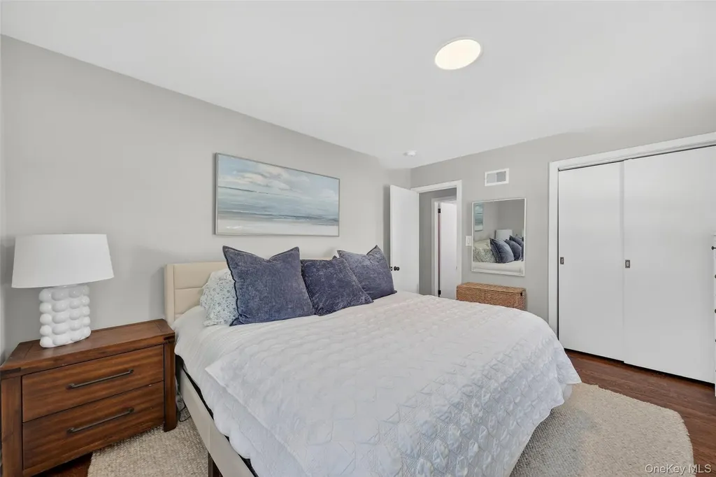 15 Laffin Lane Poughkeepsie NY 12603