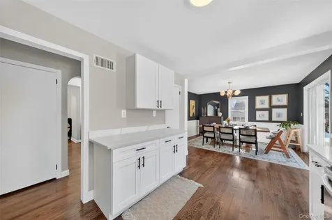 15 Laffin Lane Poughkeepsie NY 12603