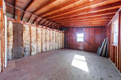15 Laffin Lane Poughkeepsie NY 12603