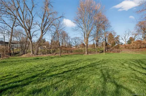 15 Laffin Lane Poughkeepsie NY 12603
