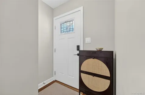 15 Laffin Lane Poughkeepsie NY 12603