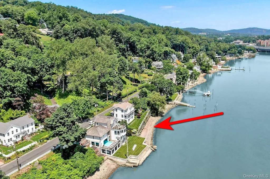 108 River Road Nyack NY 10960