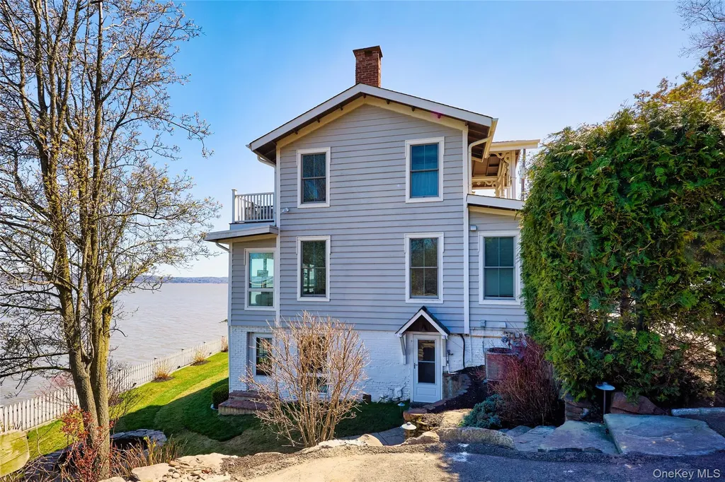 108 River Road Nyack NY 10960