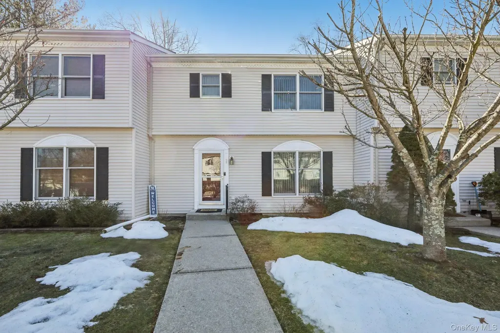 36 Lackawanna Trail Suffern NY 10901