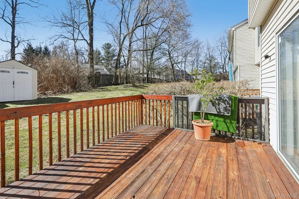 36 Lackawanna Trail Suffern NY 10901