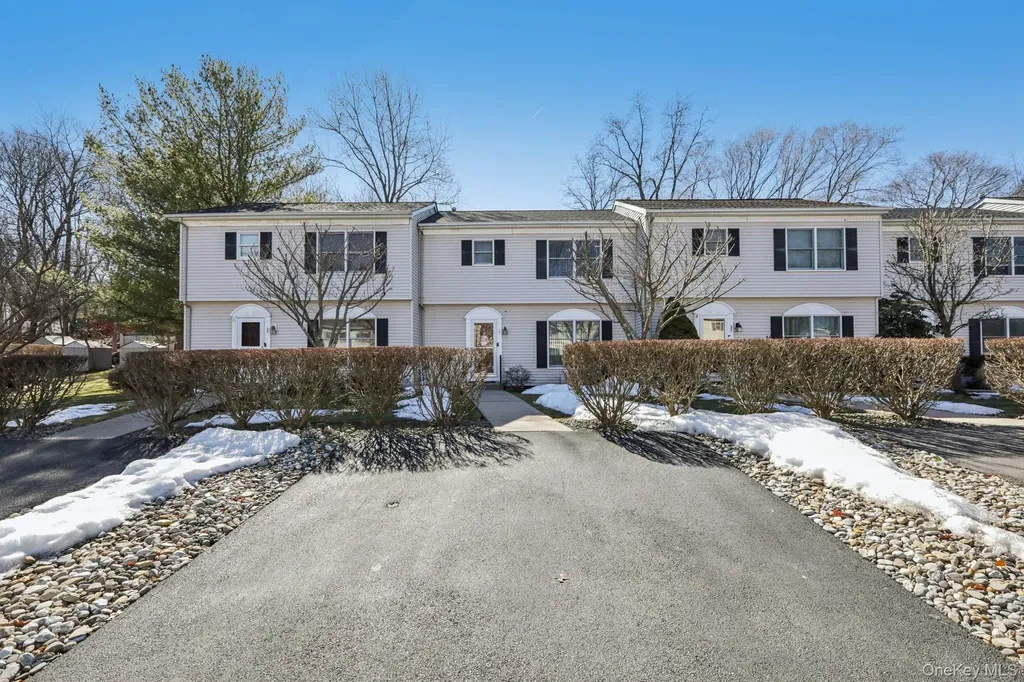 36 Lackawanna Trail Suffern NY 10901