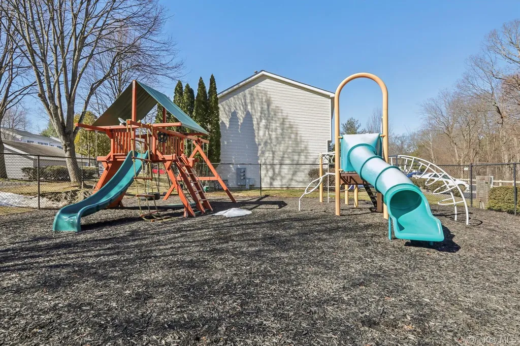 36 Lackawanna Trail Suffern NY 10901