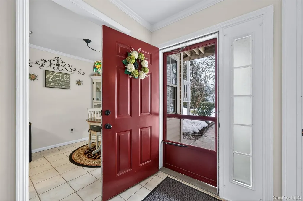 21 Magnolia Lane Warwick NY 10990