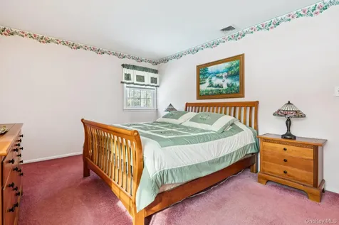 14 Hillside Avenue Saint James NY 11780