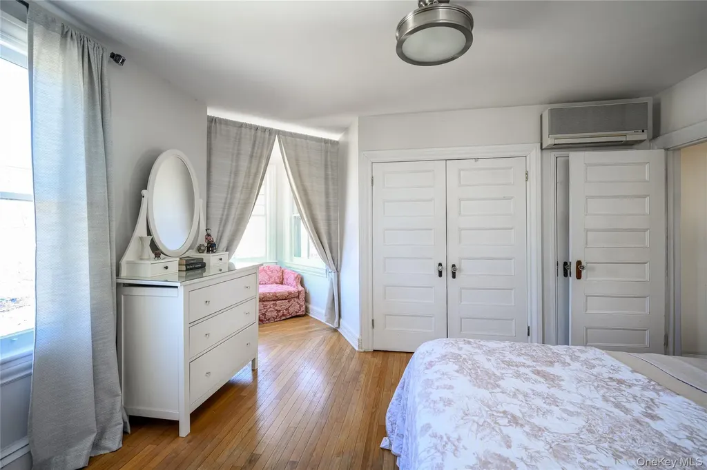 44 Merrit Avenue Millbrook NY 12545