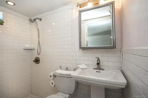 44 Merrit Avenue Millbrook NY 12545