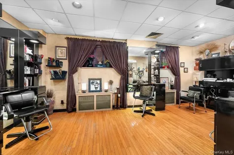 388 Westchester Avenue Port Chester NY 10573