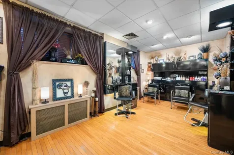 388 Westchester Avenue Port Chester NY 10573