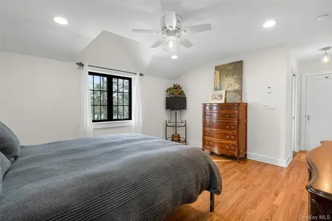 206 Knollwood Avenue Mamaroneck NY 10543
