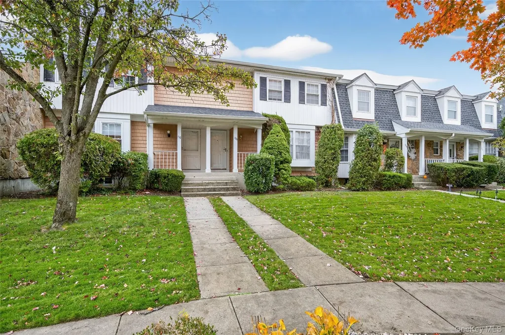 109 Glen Way Syosset NY 11791