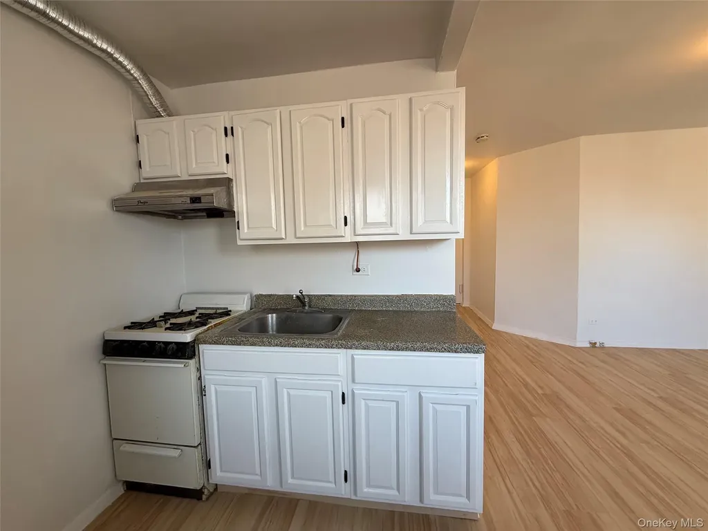 140-35 Beech Avenue Flushing NY 11355