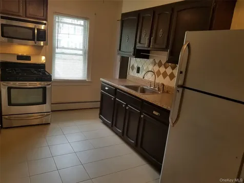 50 Mountainview Avenue Pearl River NY 10965
