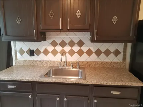 50 Mountainview Avenue Pearl River NY 10965