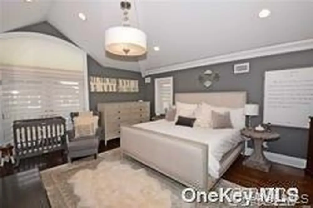 1051 Oceanfront Long Beach NY 11561