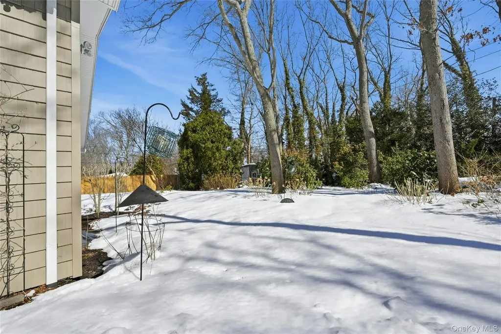 5 Shawmont Lane Stony Brook NY 11790