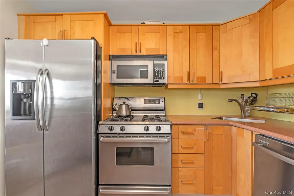 154-23 Riverside Drive Whitestone NY 11357