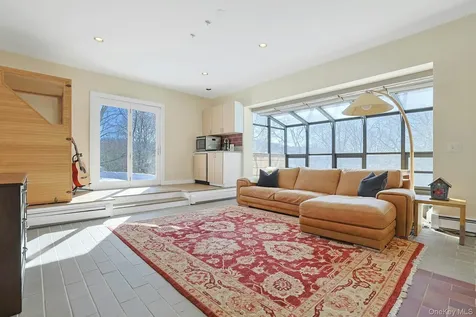 35 Alta Vista Circle Irvington NY 10533