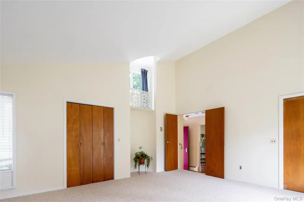 6 Bay View Drive Hampton Bays NY 11946