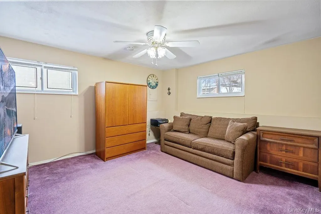 90 Babylon Avenue West Islip NY 11795