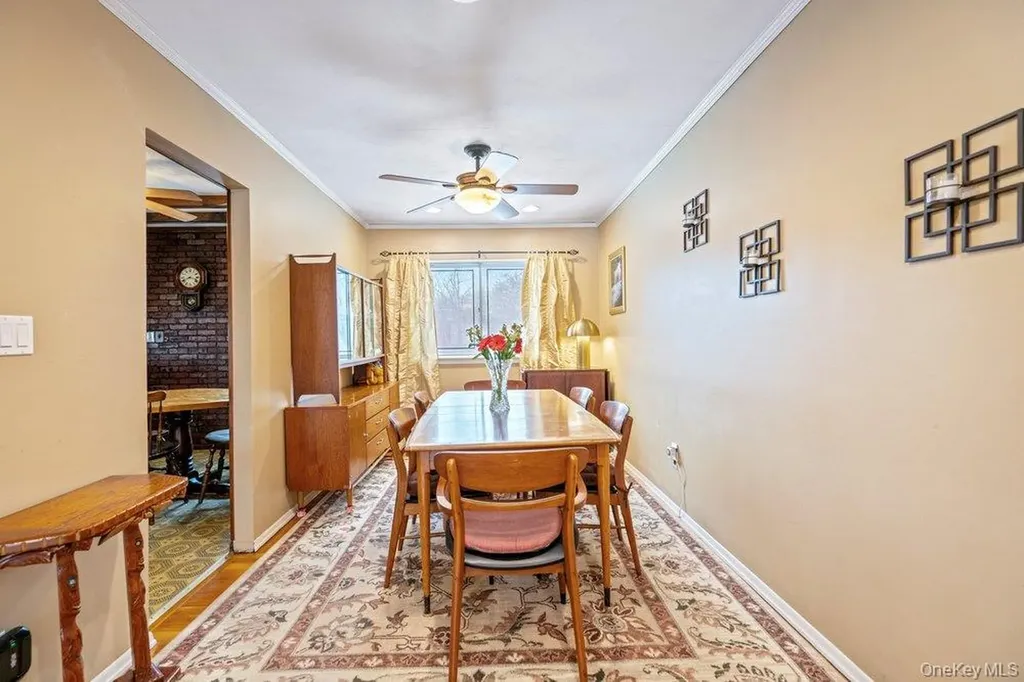 90 Babylon Avenue West Islip NY 11795