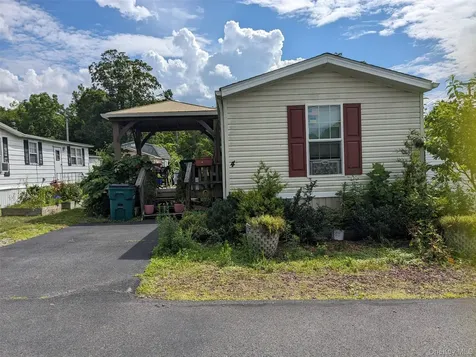 4 Treeline Circle Cold Spring NY 10516