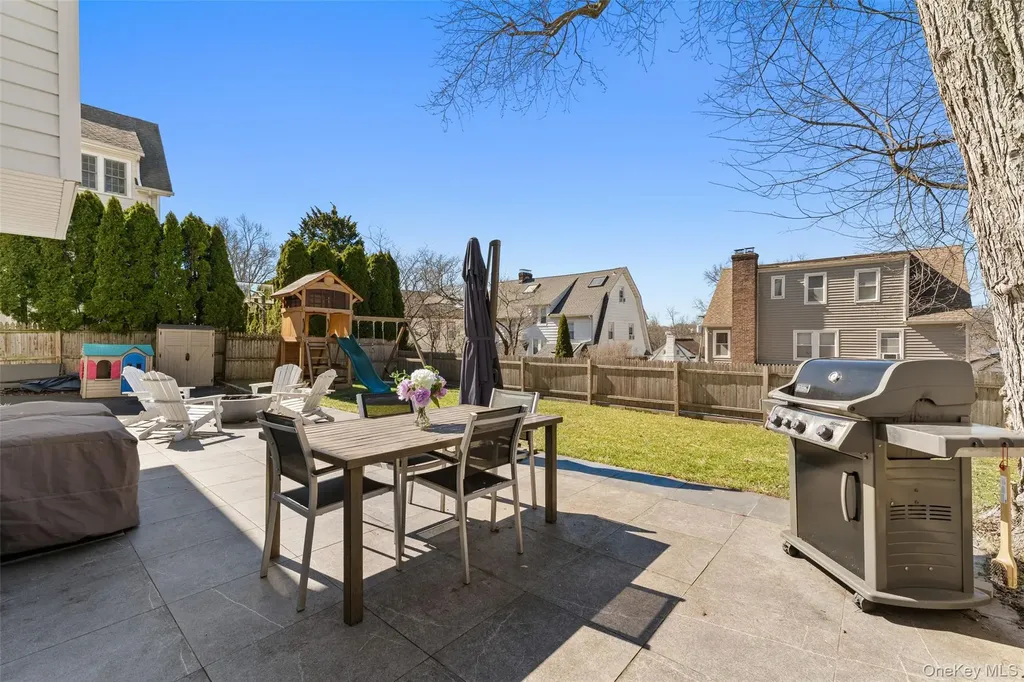 9 Rutgers Place Scarsdale NY 10583