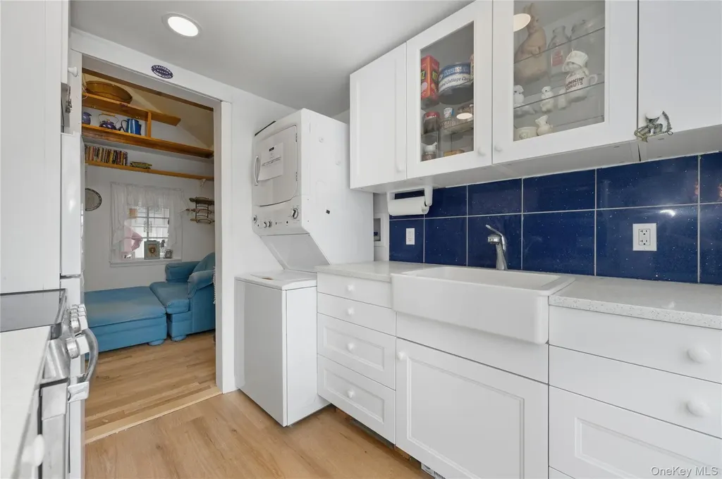 20 Bristol Street Huntington NY 11743