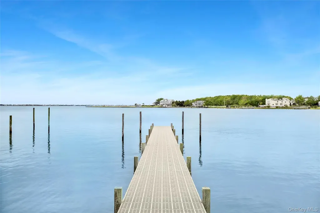 65 Shore Road Westhampton NY 11977
