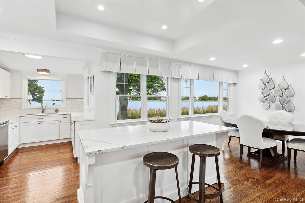 65 Shore Road Westhampton NY 11977