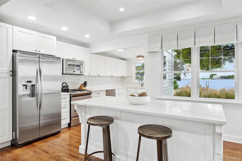 65 Shore Road Westhampton NY 11977