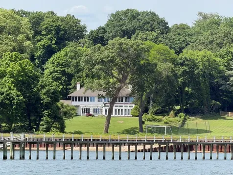 45 Cedar Lane Sands Point NY 11050
