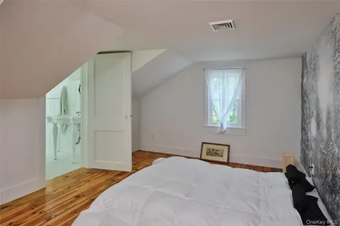 41 Seelbach Lane Staatsburg NY 12580